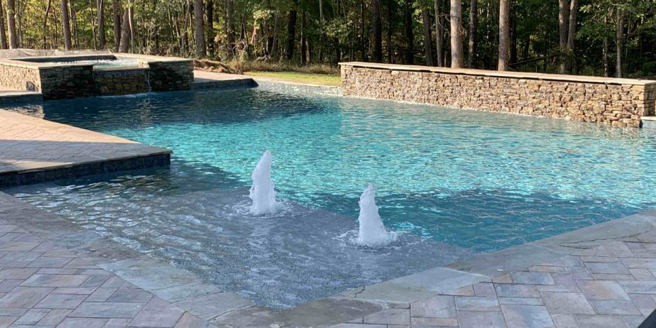 Azalea Pools and Outdoor Living