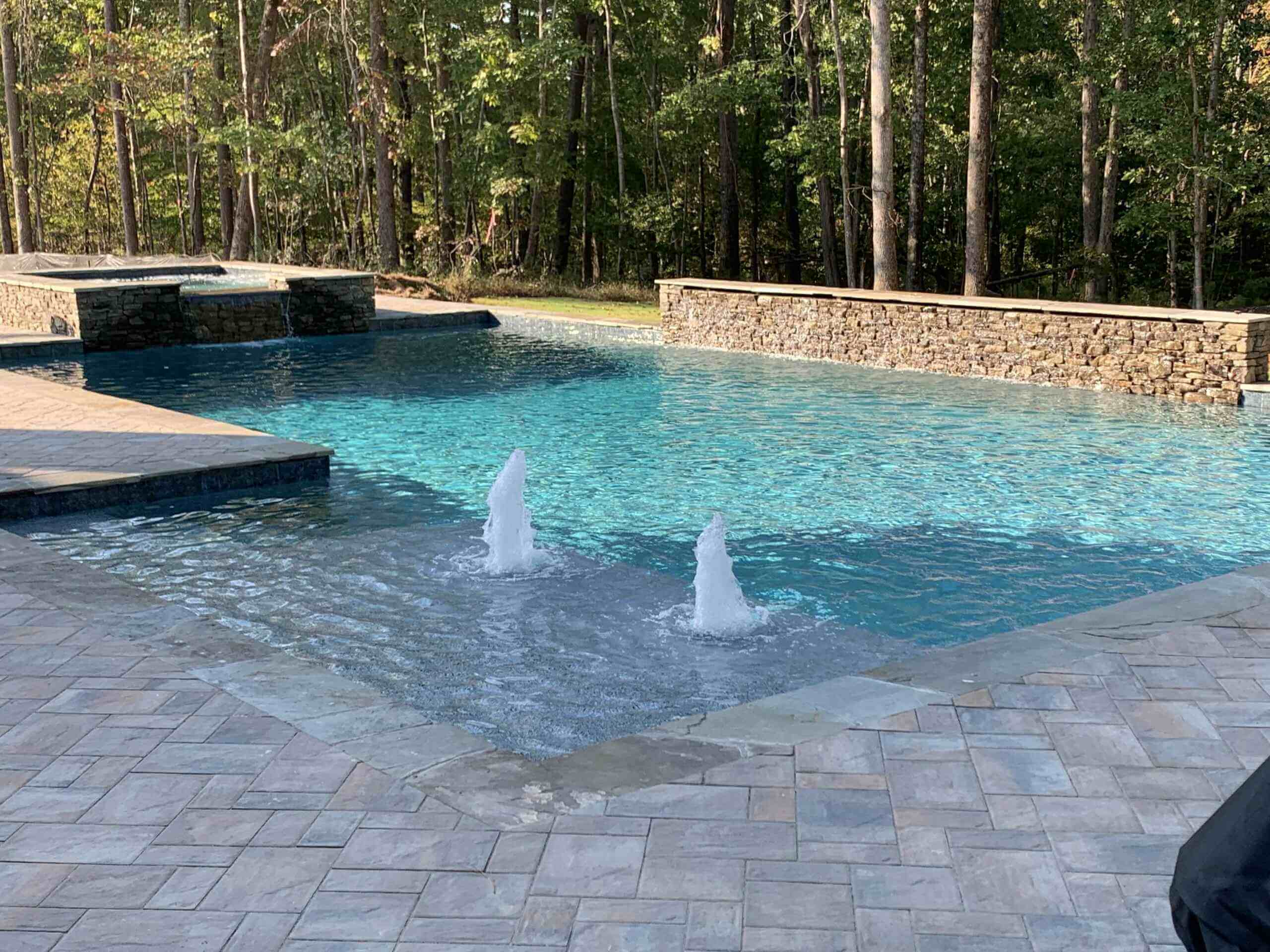 Azalea Pools and Outdoor Living