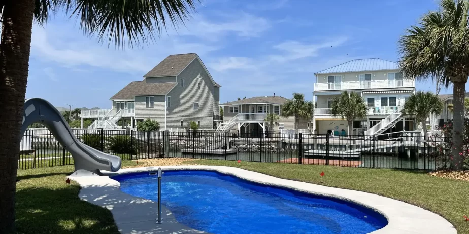 Southern Reflection Pool and Outdoor Living